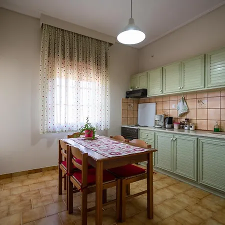 Meteora Family House 公寓 卡兰巴卡