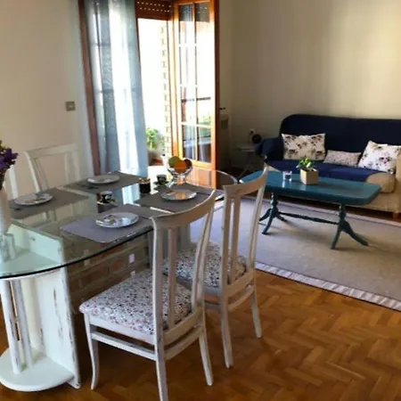 Meteora Family House